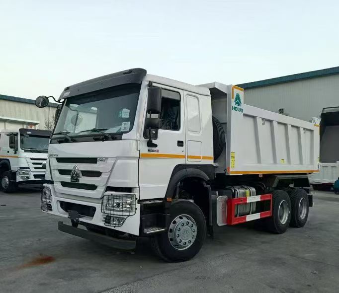 SINOTRUK HOWO Самоскид Вантажівка